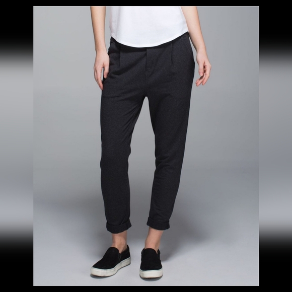 Lululemon stress less pants sz 8 Style Number: W5G31S - Picture 10 of 11